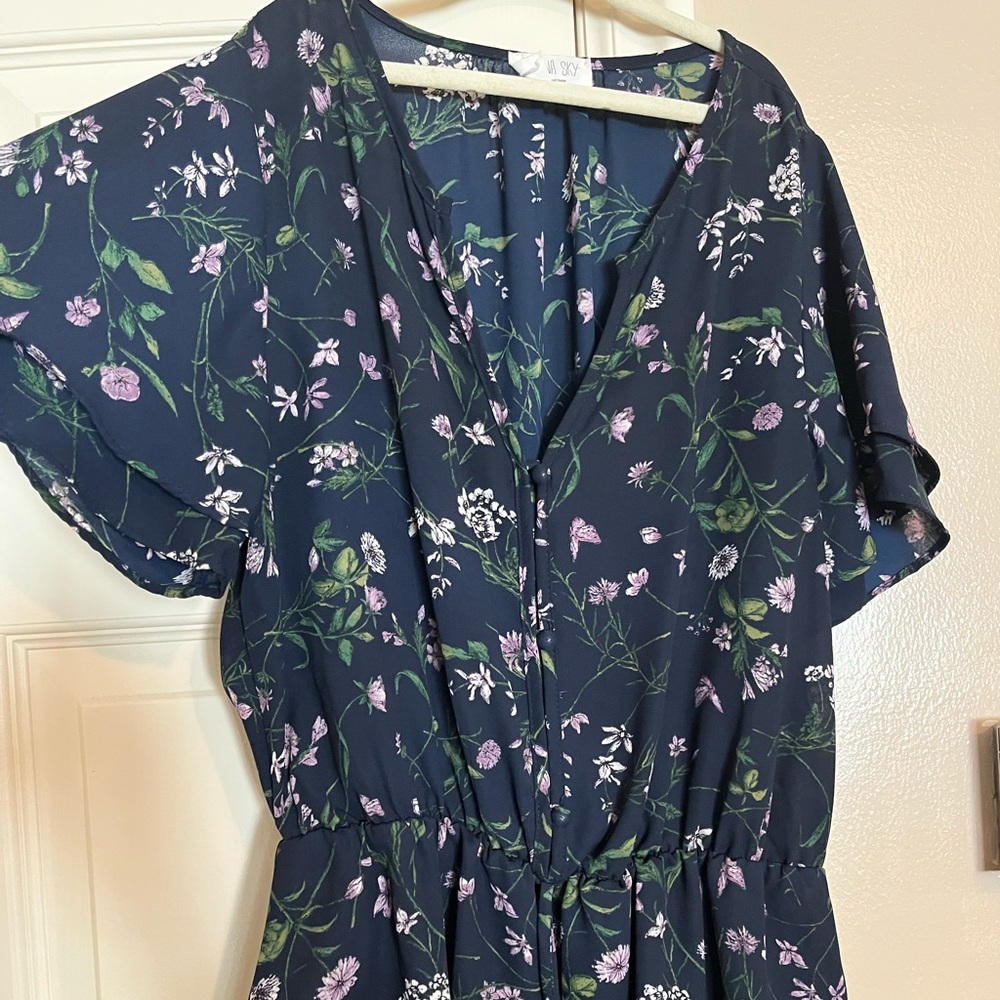 Flutter sleeve top